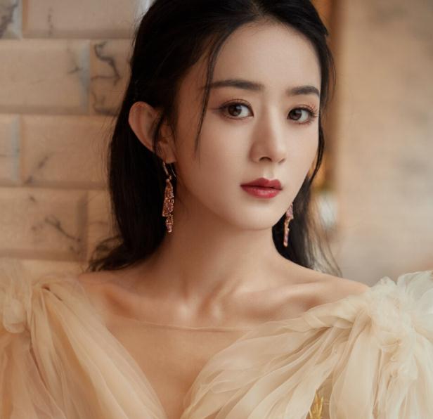 有翡是赵丽颖孕后拍的吗(赵丽颖提醒袁姗姗是男左女右的哪一期) 有翡是赵丽颖孕后拍的吗(赵丽颖提醒袁姗姗是男左女右的哪一期)