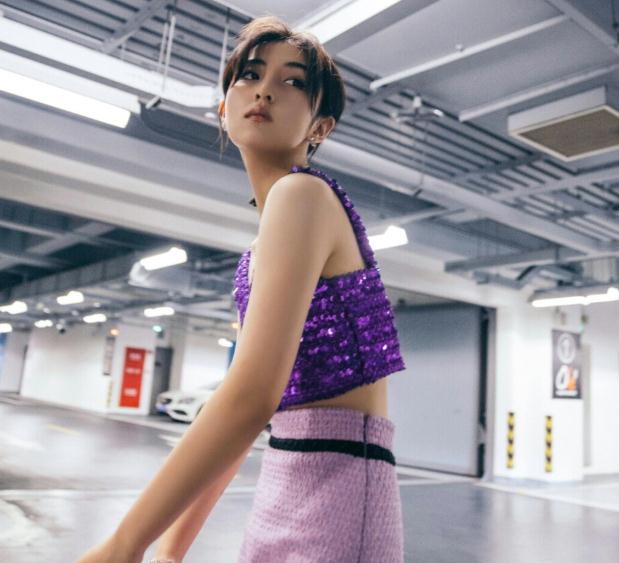 张子枫粉丝应援口号(张子枫天天向上有哪几期) 张子枫粉丝应援口号(张子枫天天向上有哪几期)