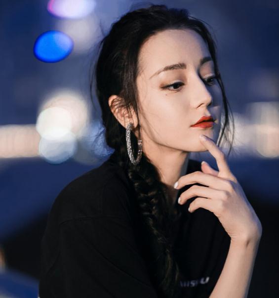 迪丽热巴的身份介绍(迪丽热巴的身份) 迪丽热巴的身份介绍(迪丽热巴的身份)