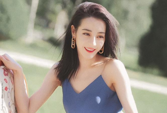 迪丽热巴全名叫什么?(迪丽热巴个人资料介绍血型) 迪丽热巴全名叫什么?(迪丽热巴个人资料介绍血型)