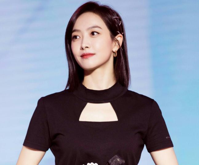 宋威龙宋茜照片(宋茜出道的时候多少岁) 宋威龙宋茜照片(宋茜出道的时候多少岁)