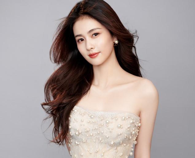 任嘉伦评价白鹿(白鹿家里有钱吗) 任嘉伦评价白鹿(白鹿家里有钱吗)