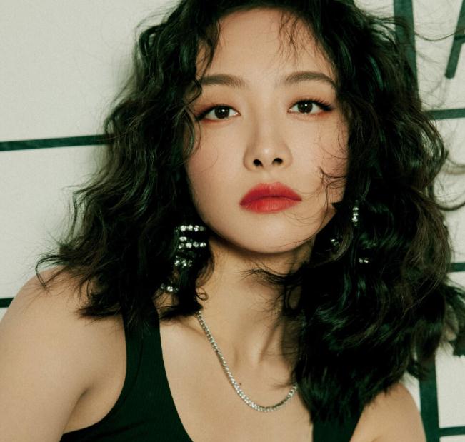 宋威龙宋茜照片(宋茜出道的时候多少岁) 宋威龙宋茜照片(宋茜出道的时候多少岁)